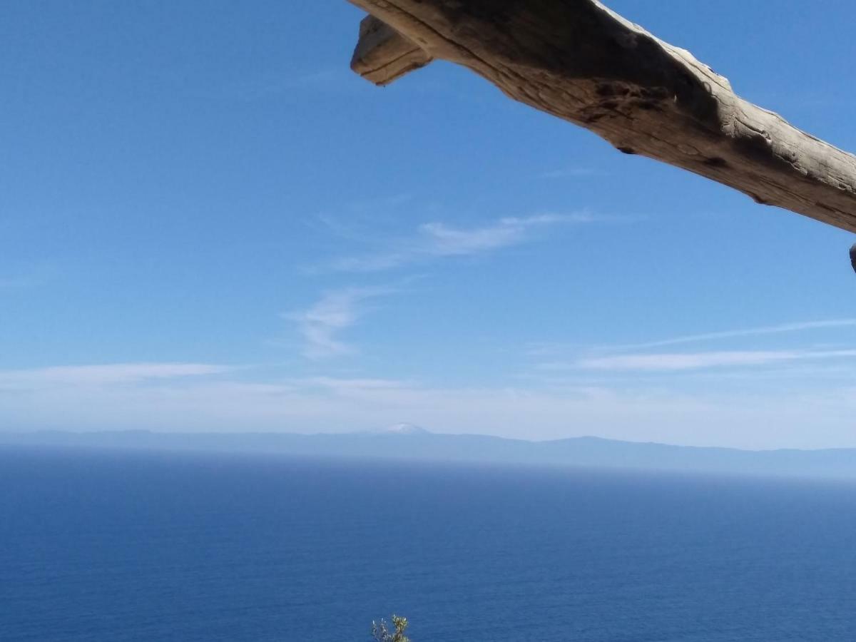 Alicudi Giardino Dei Carrubi- Al Gradino 365 Bed and Breakfast Εξωτερικό φωτογραφία